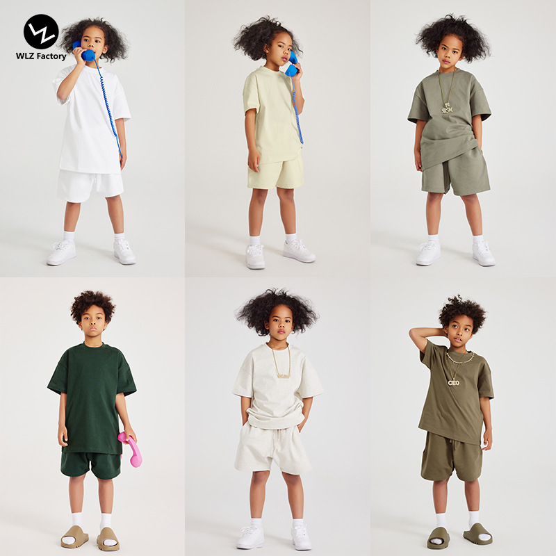 Hot Kids Street Wear Unisex Oversized Boxy T-Shirt Custom LOGO 100% Cotton Loose Hem Short Sleeve Kids Drop Shoulder Top