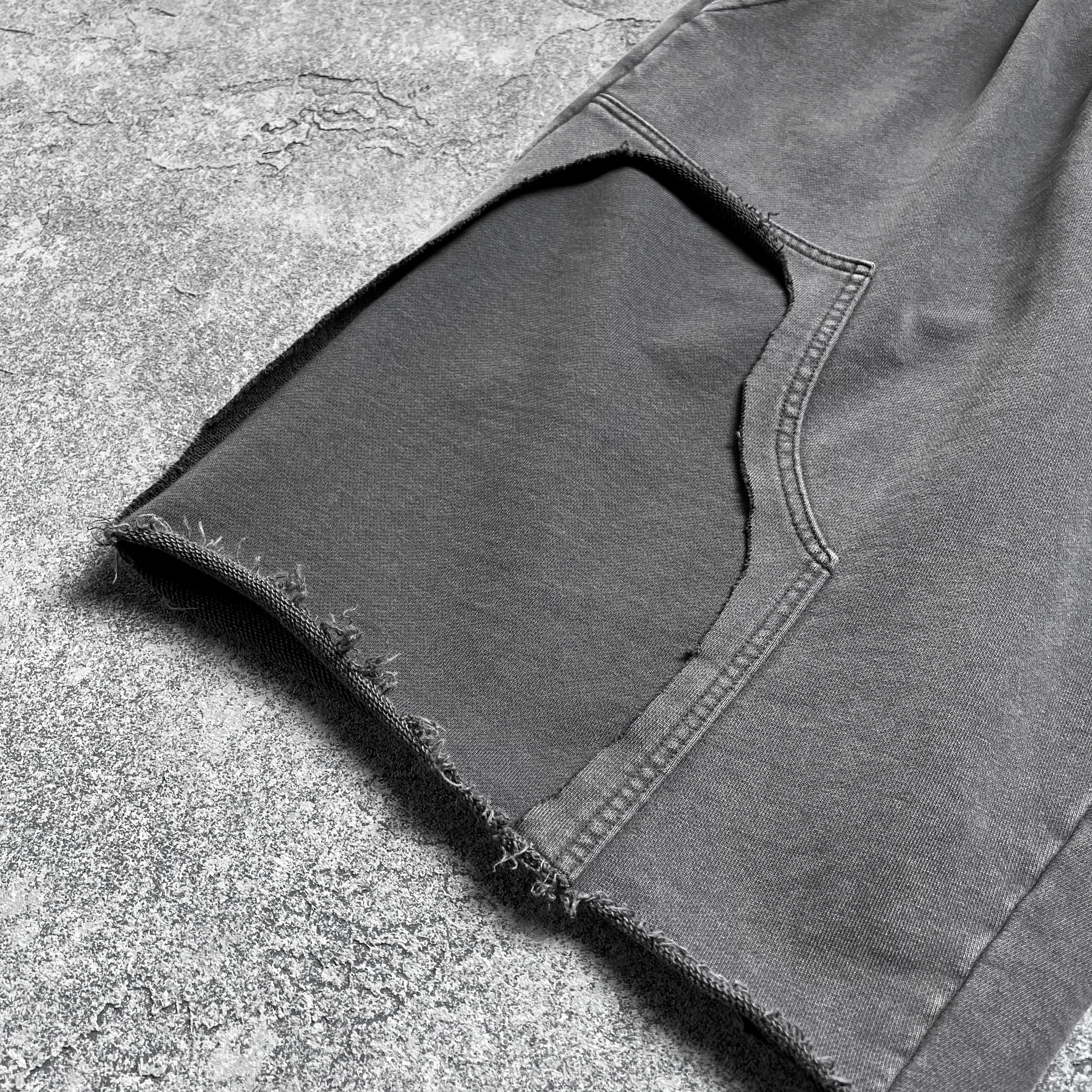 2026 New Popular Cotton Shorts Wasteland Style Vintage Wash Distressed Ripped Raw Edge Custom  Knee-Length Pants